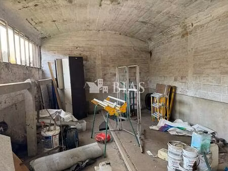 garage/stationnement à vendre