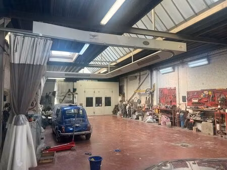 evere – quartier paduwa - entrepôt