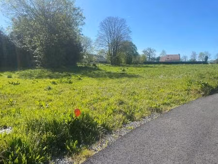 terrain constructible viabilisé à vendre