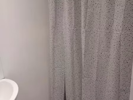 location meublée appartement 1 pièce 25 m² à concarneau (29900)  600 €