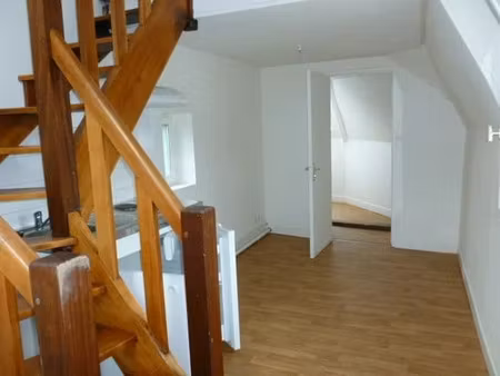 location appartement 1 pièce 14 m² à pont-l'eveque (14130)  381 €