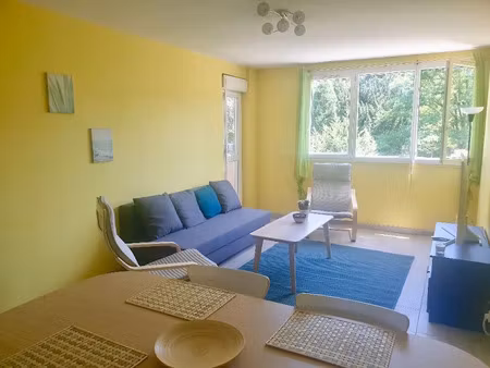 location meublée appartement 4 pièces 77.1 m² à merignac (33700)  450 €