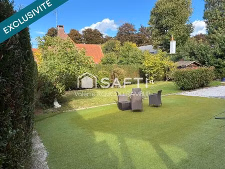 belle individuelle avec grands espaces de vie.