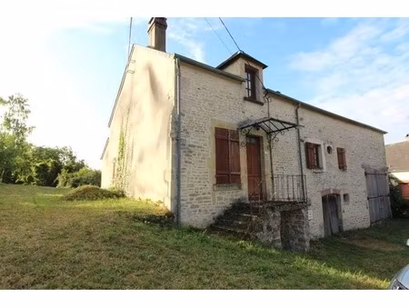 maison à vendre 87 pièces proche de clamecy (58)