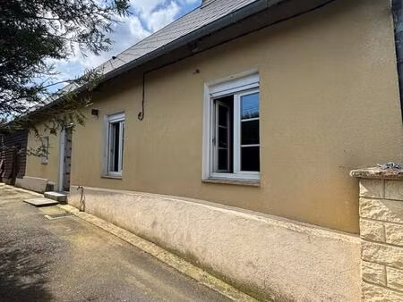 maison à la campagne.