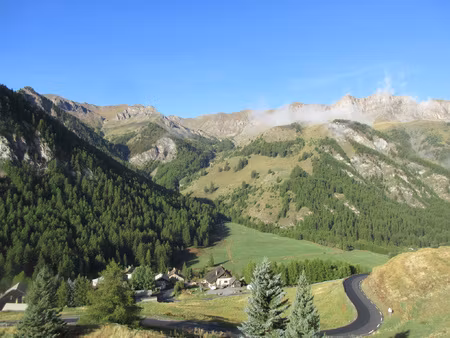 duplex avec vue sur le village de st veran et vallee