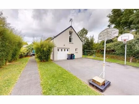 location maison  m² t-5 à valognes  1 200 €