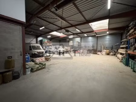 entrepot independant 945 m² a vert saint denis a vendre