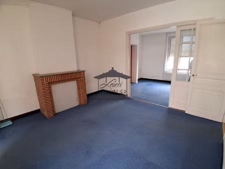 maison 5 pièces capelle-la-grande  180 200eur