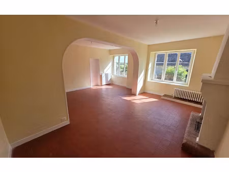 location maison  163 m² t-4 à contilly  900 €