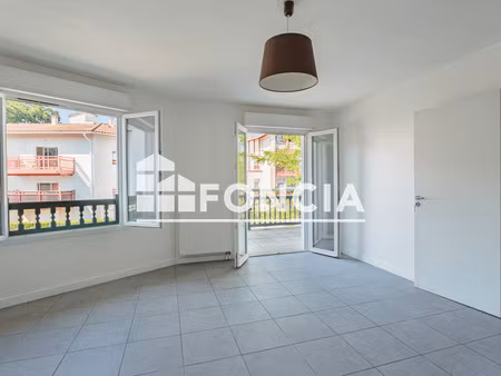 appartement 2 pièces 46m² à vendre 210000€ - bassussarry 64200