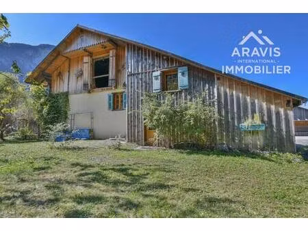 maison au coeur du village de petit-bornand