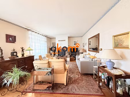 immeuble - maison + 2 appartements