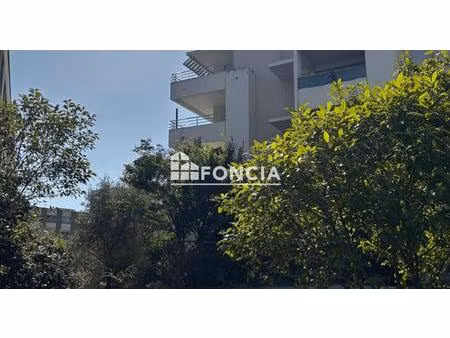 à vendre – bel appartement t3 avec terrasse  stationnement et piscine – valence