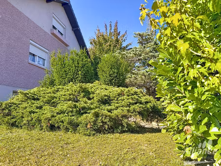 maison individuelle quartier residentiel