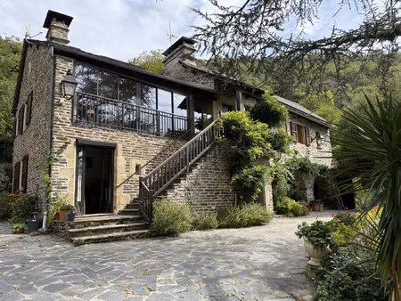 corps de ferme avec grand terrain