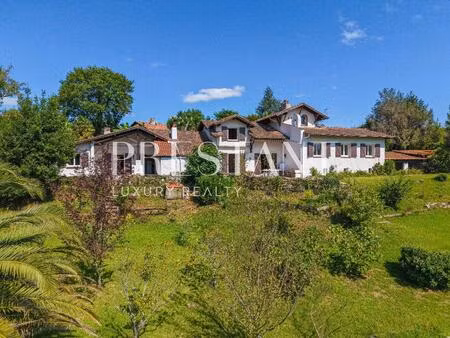 saint-jean-de-luz : propriété de caractère à fort potentiel