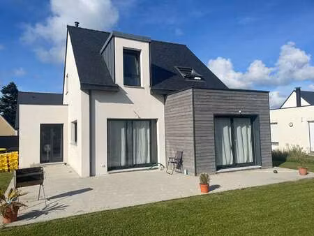 vente maison à gouesnach (29950) : à vendre / 103m² gouesnach