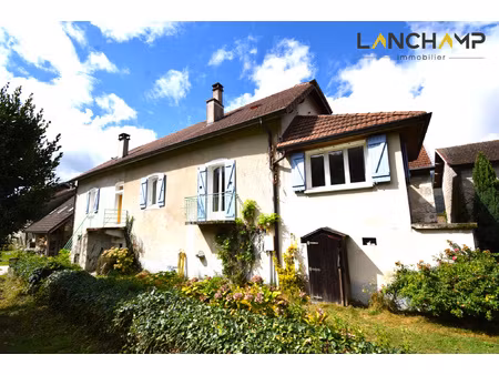 charmante maison de campagne avec dépendances et grand terra