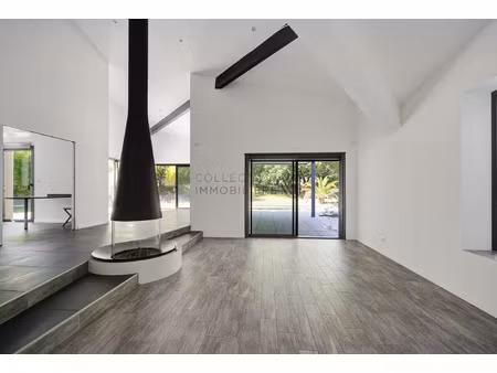 collection montjoire -l'élégante