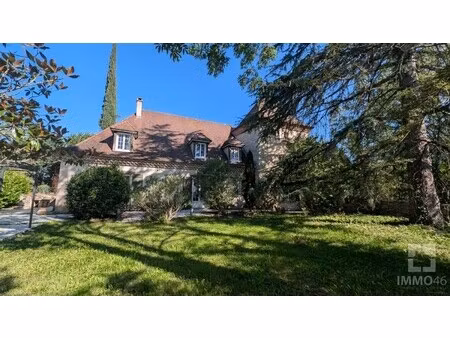 achat maison 8 pièces 248m² cours 46090