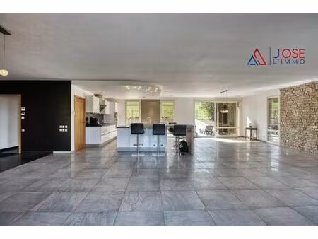 maison de 10 pièces de luxe en vente à montenoy  france