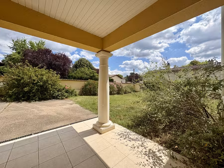 location maison 7 pièces 215m² francheville 69340