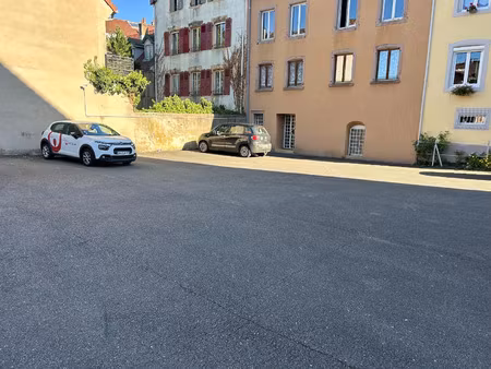 parking à louer 10 m² - montbéliard (25) - 55€