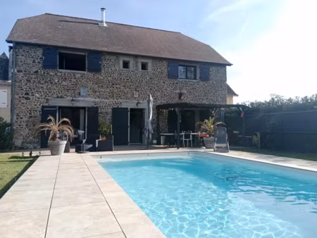 vente maison 7 pièces 190 m² à artix (64170)  345 000 €