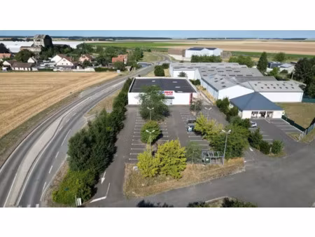 local commercial en monopropriété