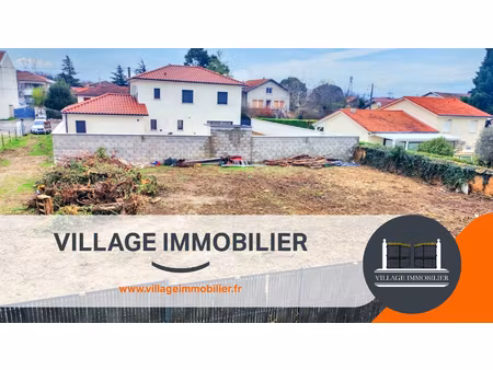 terrain constructible st priest 677 m2