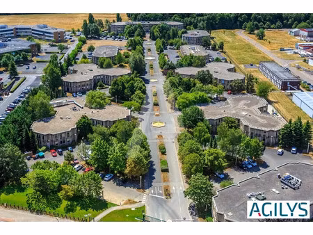a louer / bureaux & activités plateau de saclay - quartier du moulon