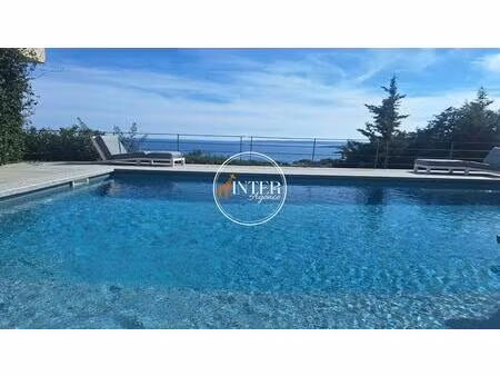 ste maxime superbe villa vue mer piscine garage