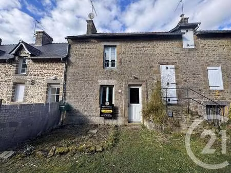 vente maison à montreuil-poulay (53640) : à vendre / 61m² montreuil-poulay