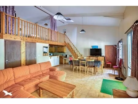 vente maison 19 pièces 727 m² cazals (46250)