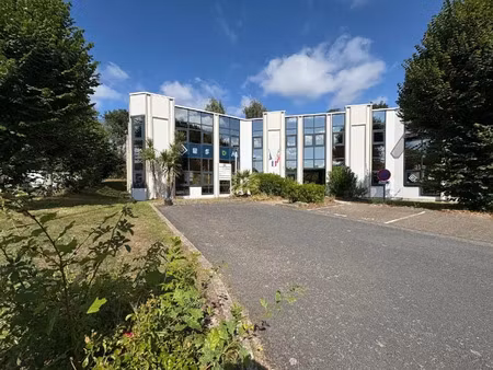 bureaux à louer 121 m2 - parc du perray - nantes est