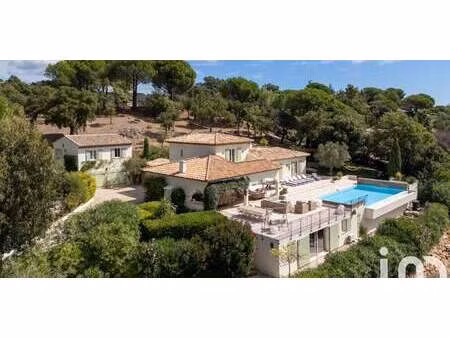 maison avec piscine et terrasse plan-de-la-tour (83)