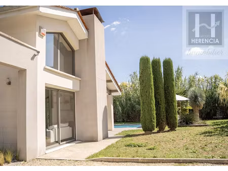 vente maison 9 pièces 270 m² à fleac (16730)  729 000 €