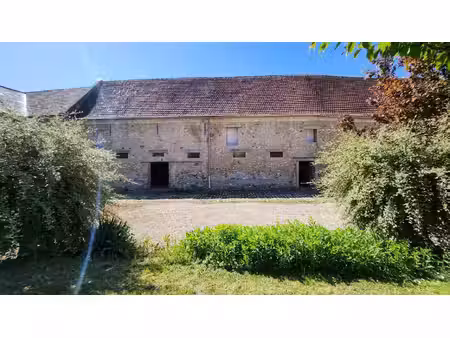 chevreville (60) - grange en pierre à aménager 164m²