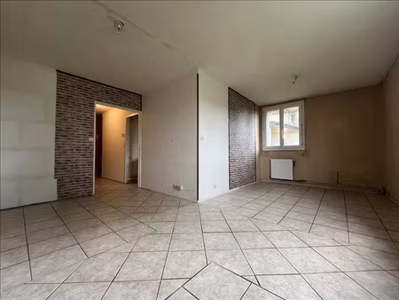 vente appartement 3 pièces 69 m² à saint-gaudens (31800)  54 300 €