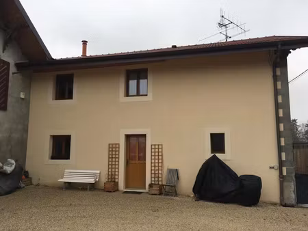 location meublée appartement 3 pièces 73 m² à ville-la-grand (74100)  1 350 €