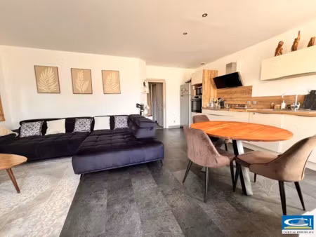 vente appartement 3 pièces 71.35 m² à tain-l'hermitage (26600)  224 000 €