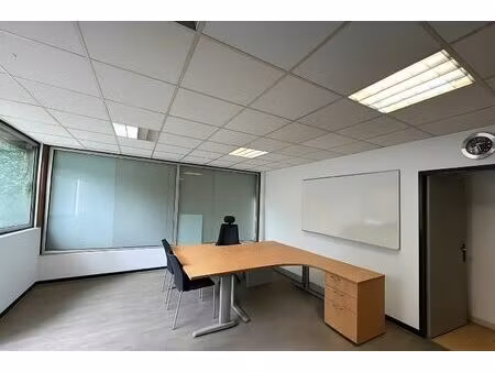 location commerce 470 m² à saint-romain-de-colbosc (76430)