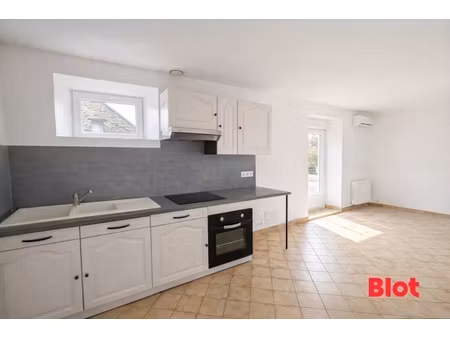 a louer - saint aubin du cormier - 1 chambre