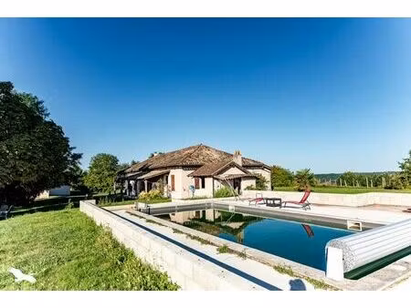 vente maison 6 pièces 140 m² montesquieu (82200)