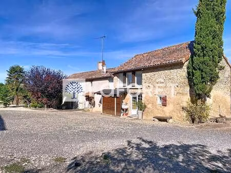 vente maison à marnes (79600) : à vendre / 154m² marnes