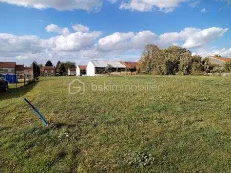 terrain de 604 m² à cauroy