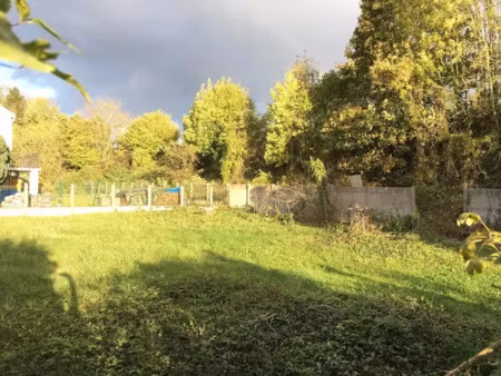 vente terrain à batir 454 m² à tourves (83170)  125 000 €