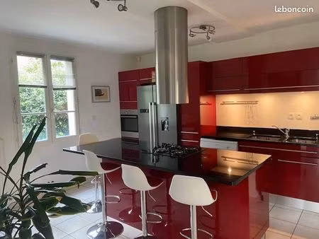 longère 5 pièces 135 m²