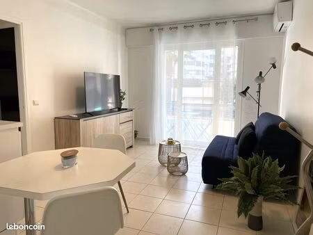 juan les pins centre - 2 pieces meuble proche plage